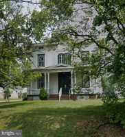 featured image of 1530 Pennington Rd