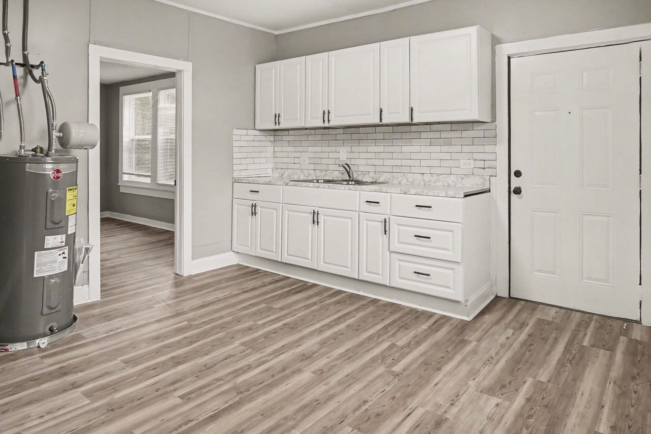 3640 Wenonah Rd Sw #1 - Photo 3 of 11