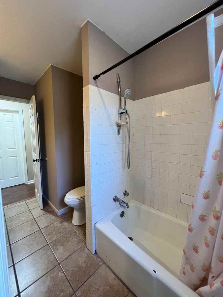 1502 White Rd #1 - Photo 2 of 20