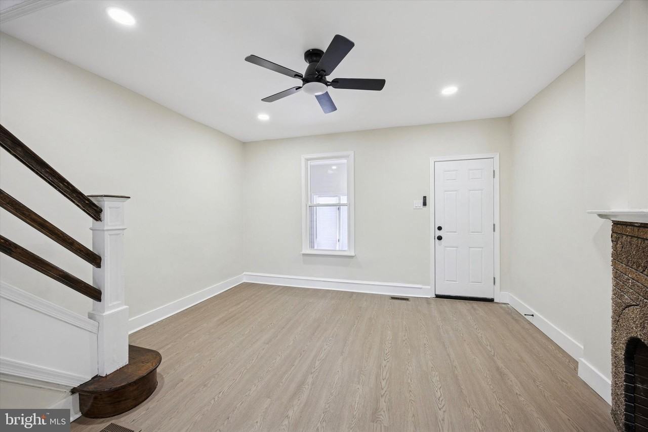 4626 Van Kirk St - Photo 2 of 18