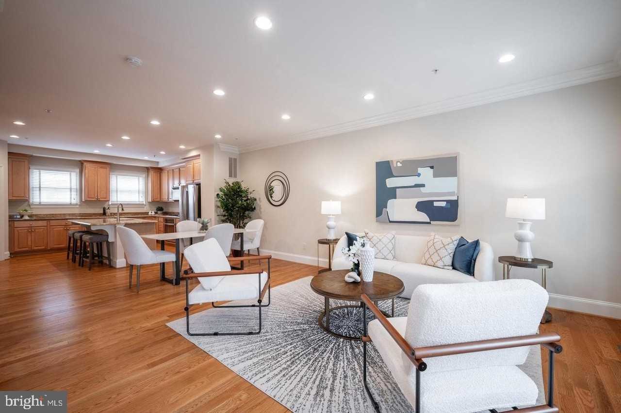 420 Cook St - Photo 4 of 50