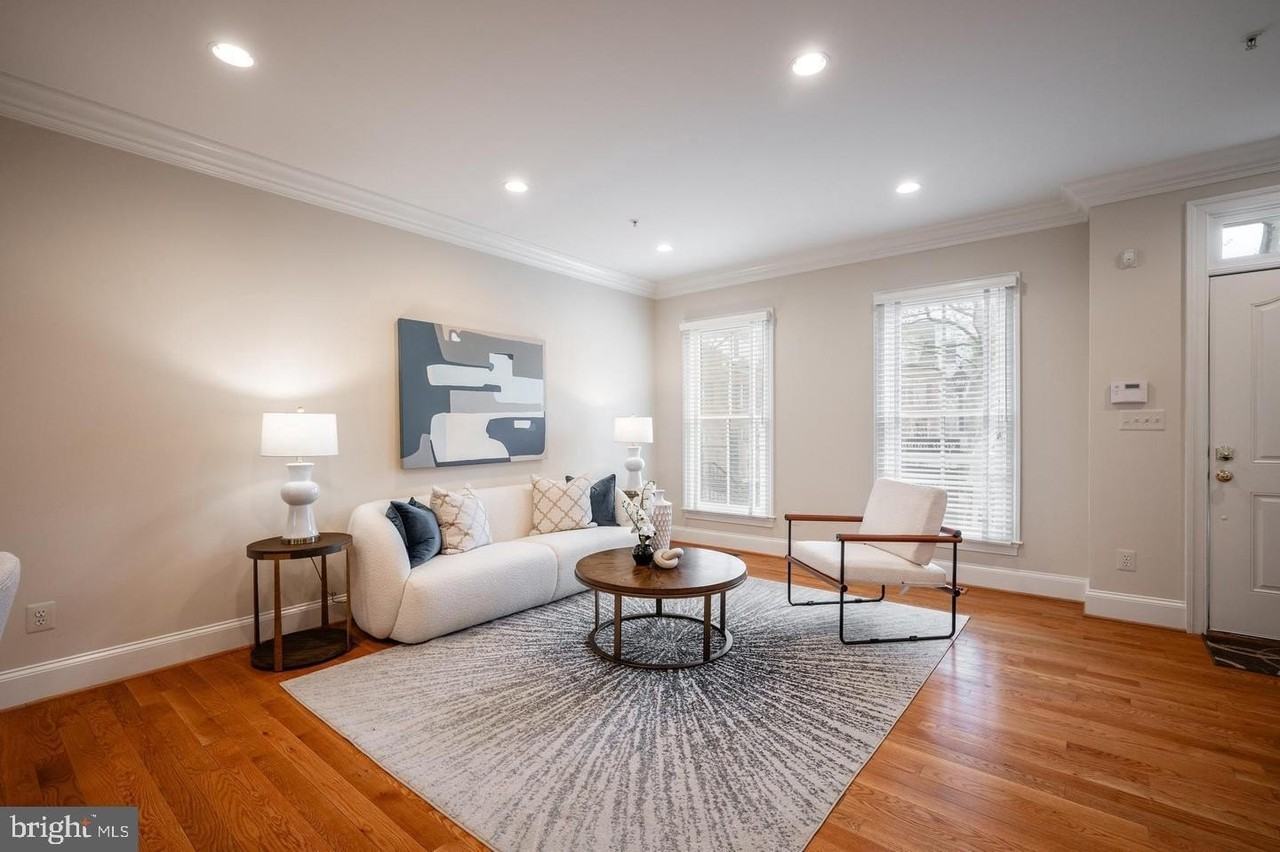 420 Cook St - Photo 7 of 50