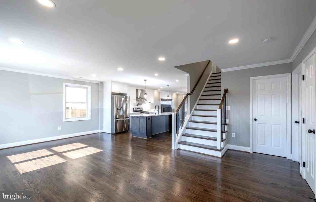 6816 Westcott Rd - Photo 2 of 23