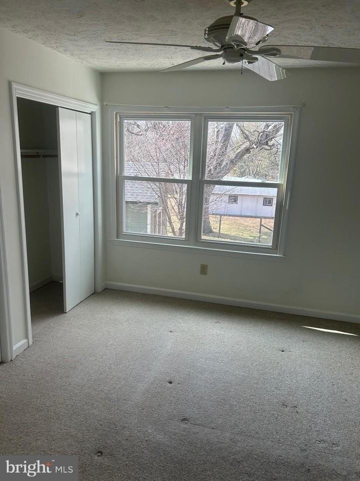 102 W O St - Photo 6 of 9