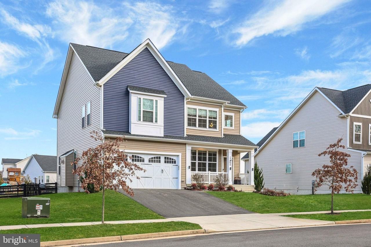 17904 Ridgewood Pl - Photo 4 of 50