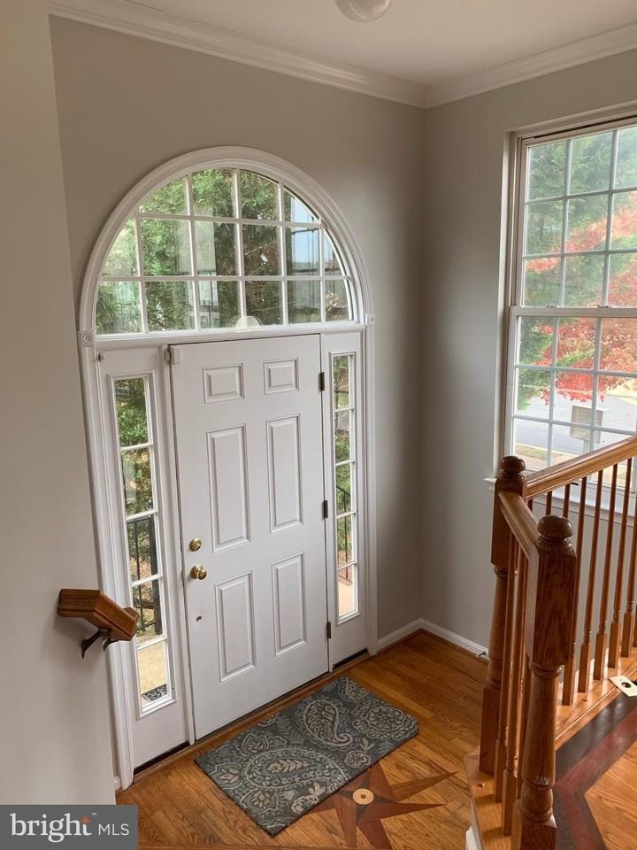 6209 Toledo Pl - Photo 2 of 15