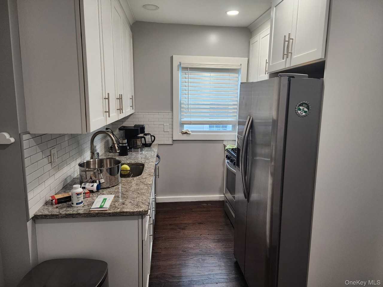170 High Ave - Photo 2 of 7