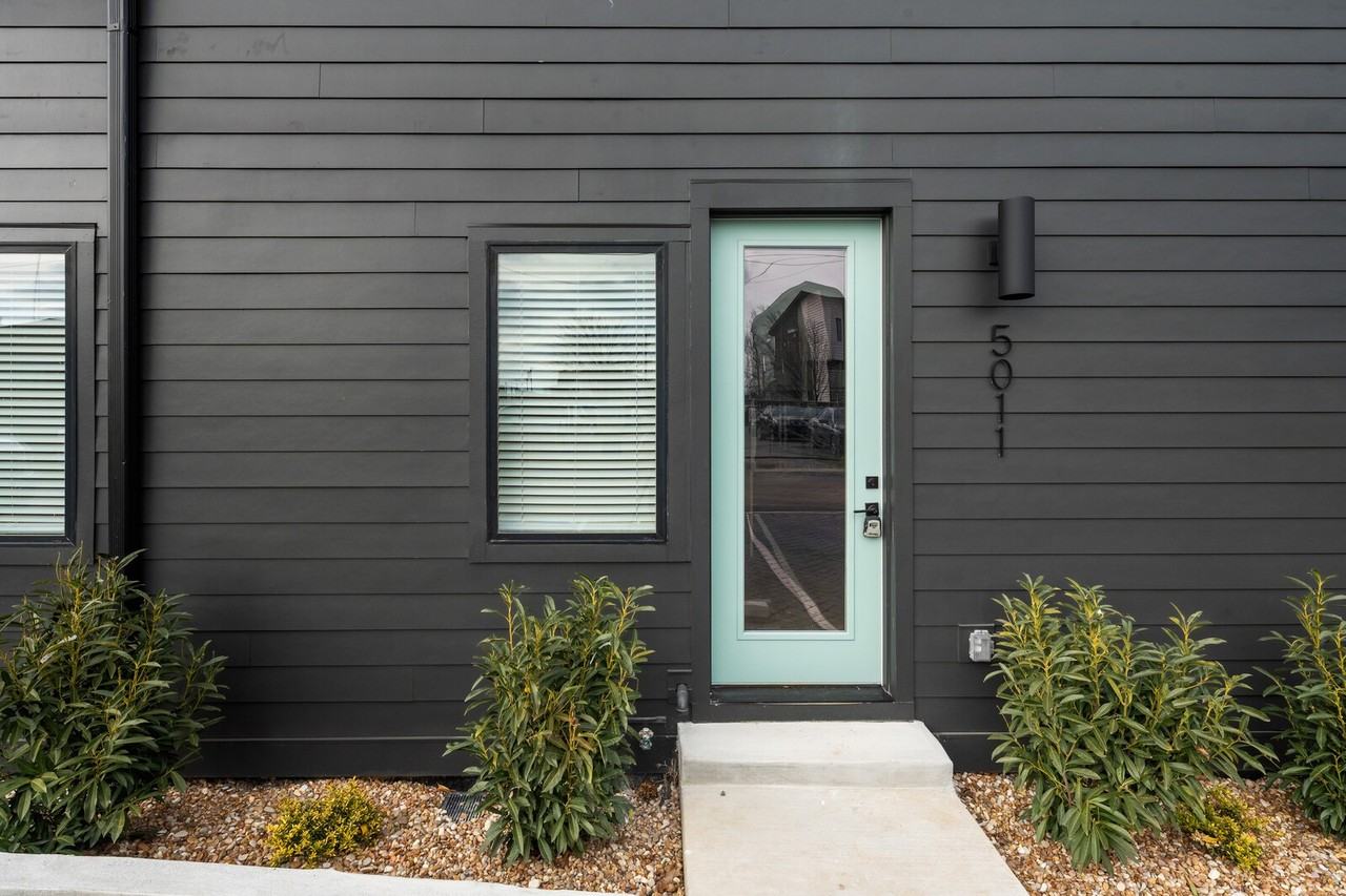 5011 Illinois Ave ##D - Photo 3 of 29