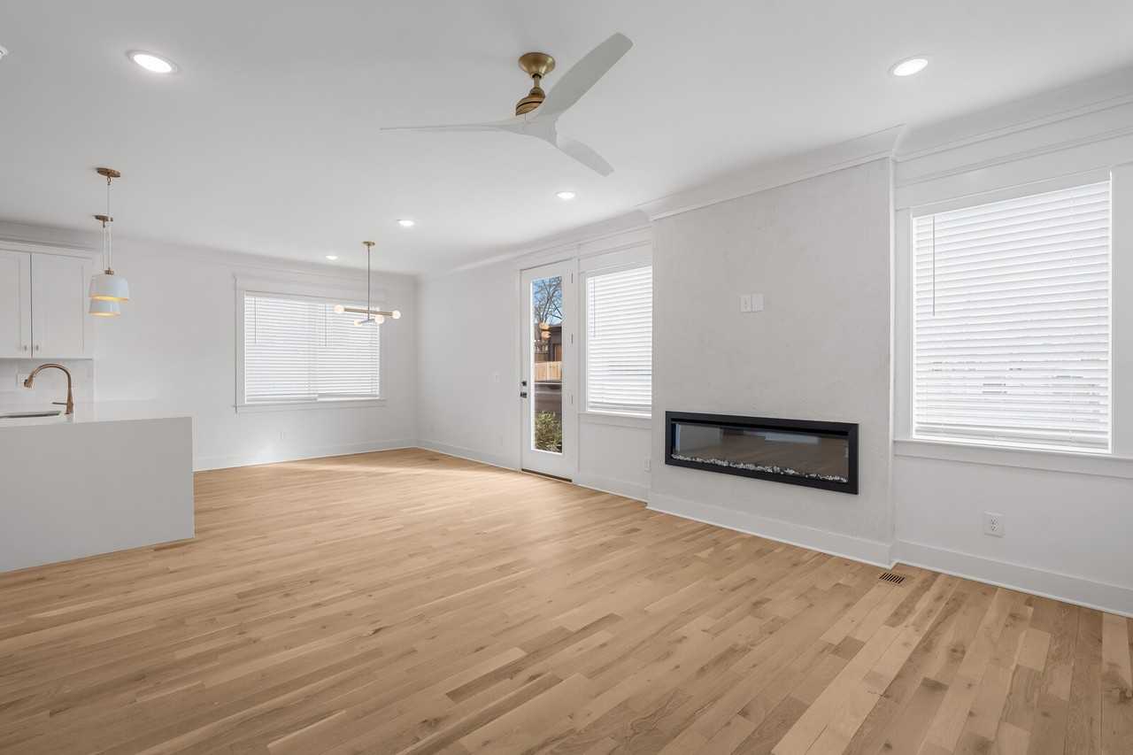 5011 Illinois Ave ##D - Photo 5 of 29