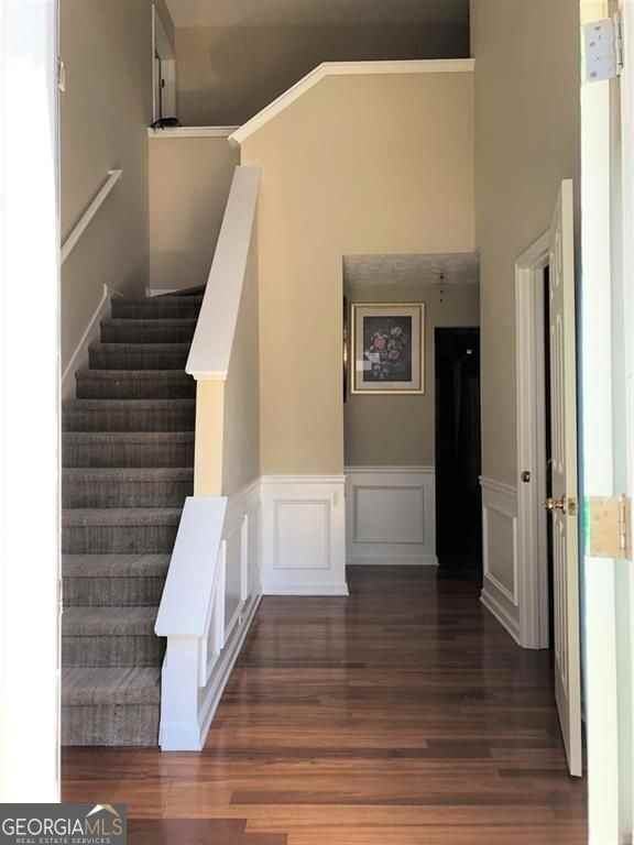1351 Pinebreeze Ct - Photo 2 of 35