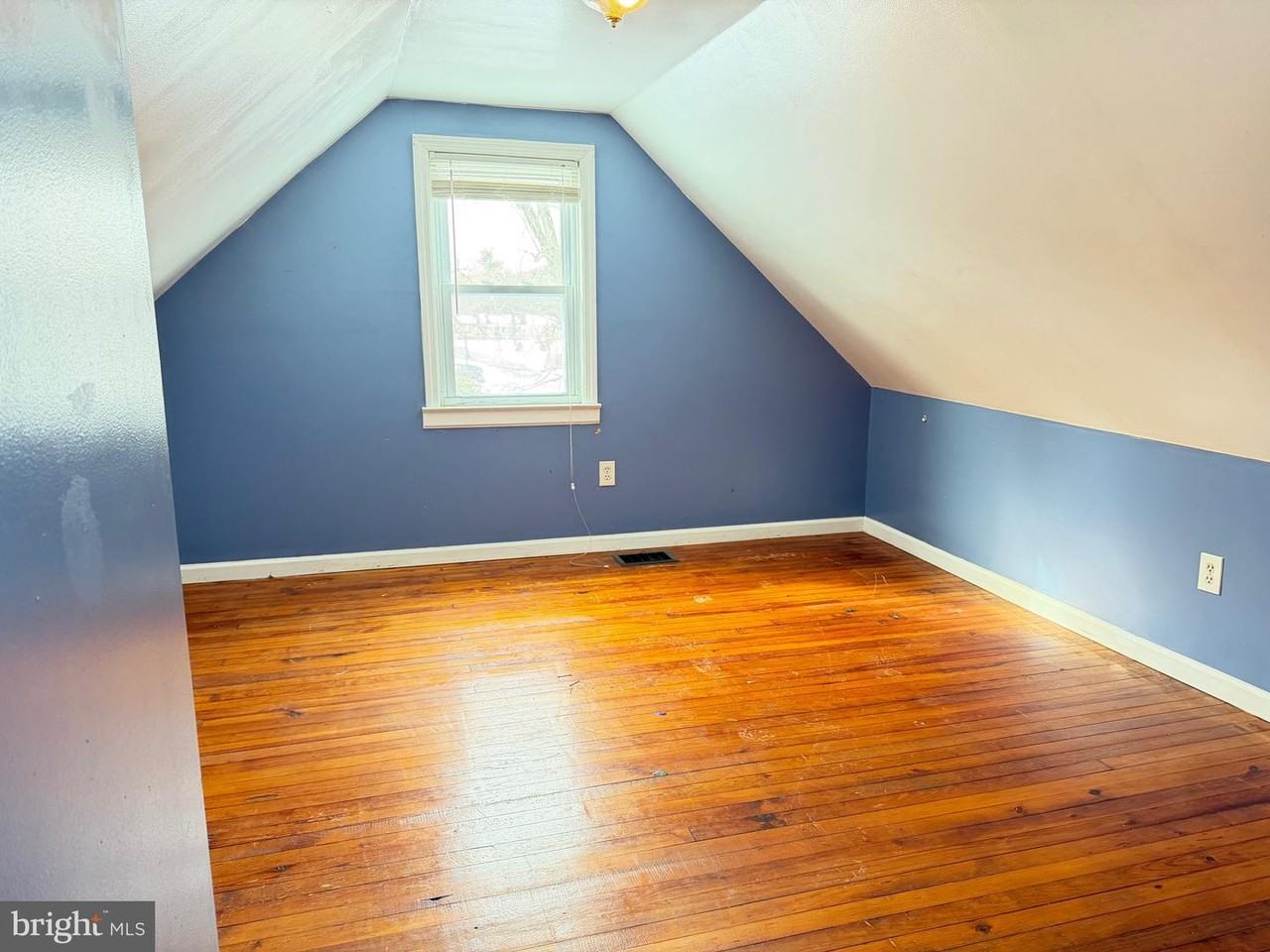 311 West Ave - Photo 6 of 7