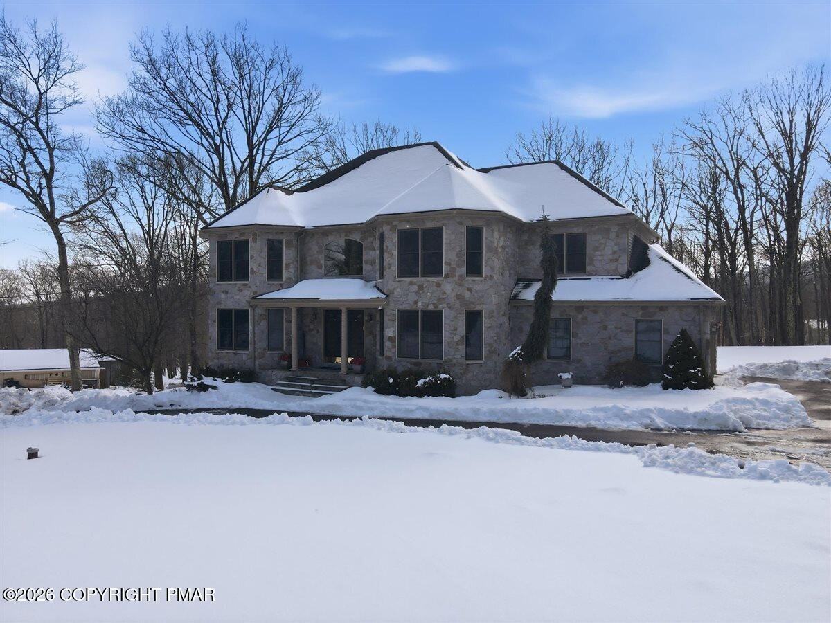 5132 Pocono Park Ln - Photo 4 of 50