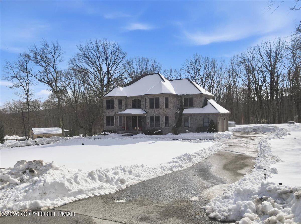 5132 Pocono Park Ln - Photo 5 of 50