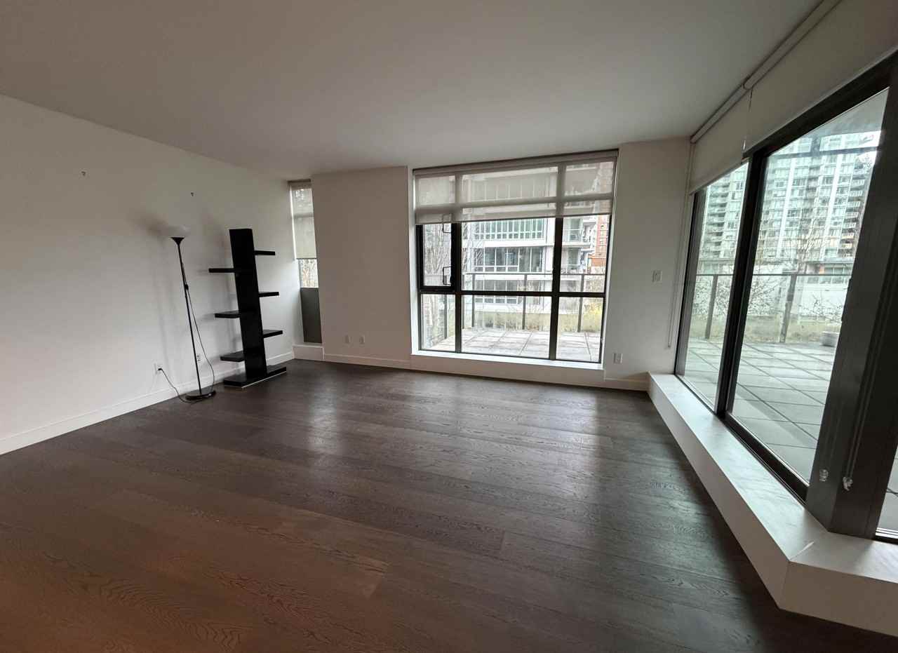 5782 Berton Avenue - Photo 6 of 15