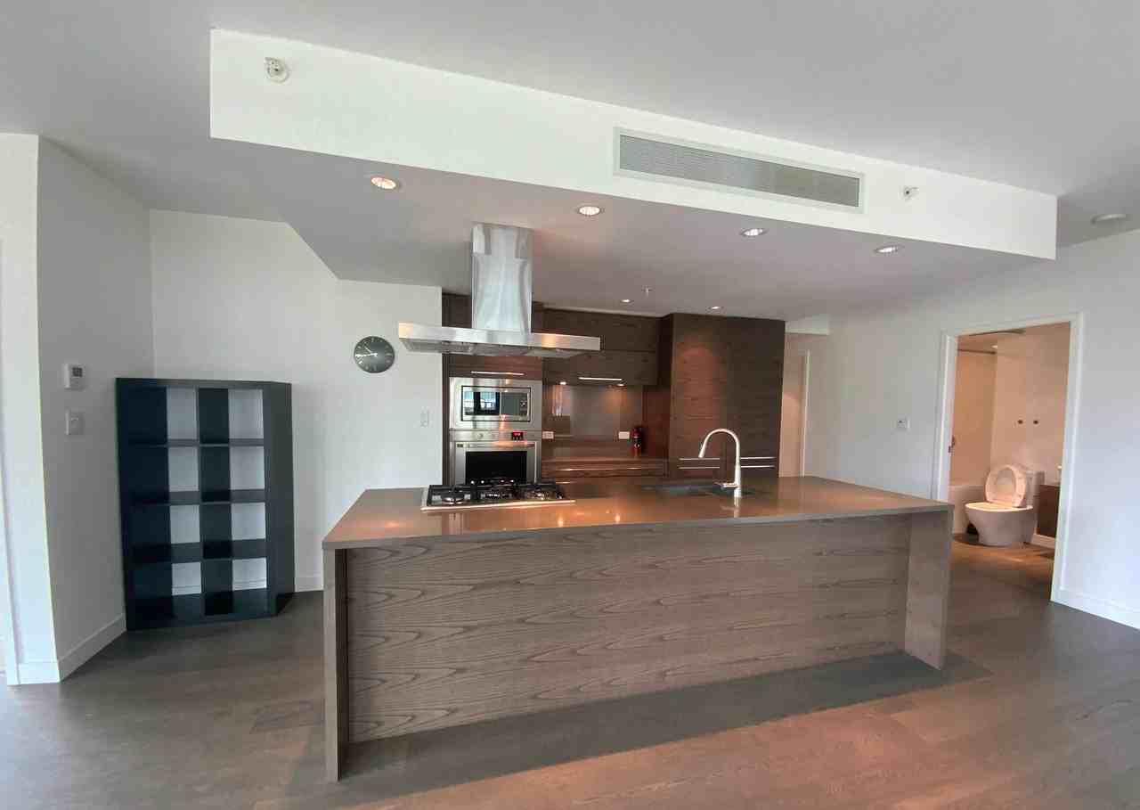 5782 Berton Avenue - Photo 3 of 15