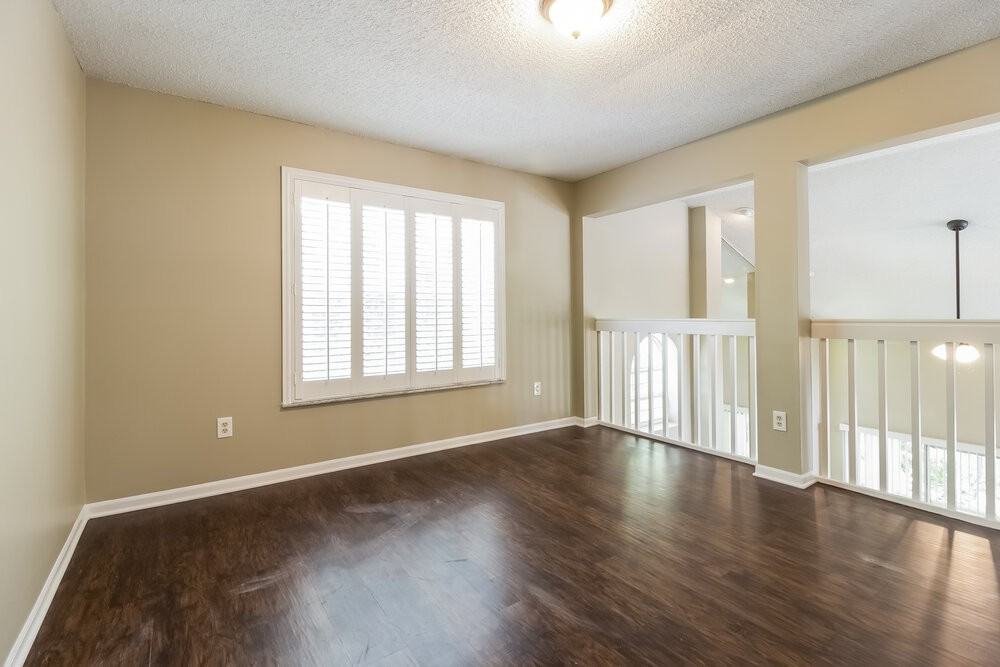 637 Silver Birch Pl - Photo 7 of 14