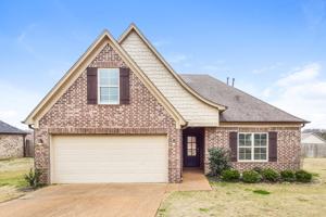 featured image of 2805 S Cherry Dr