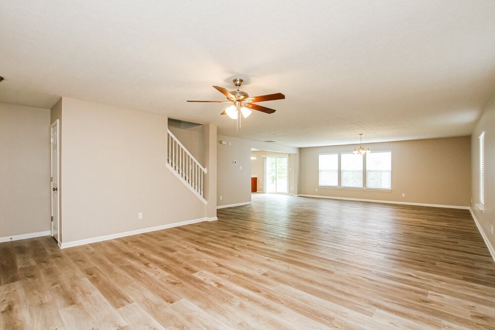 4594 Norfleet St - Photo 5 of 17