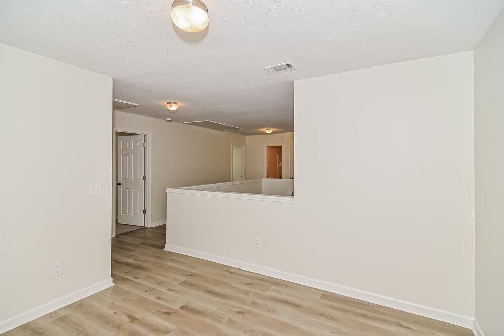 2716 Miranda Dr - Photo 7 of 17