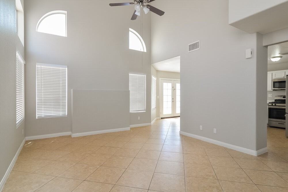 5571 Slice Dr - Photo 5 of 17