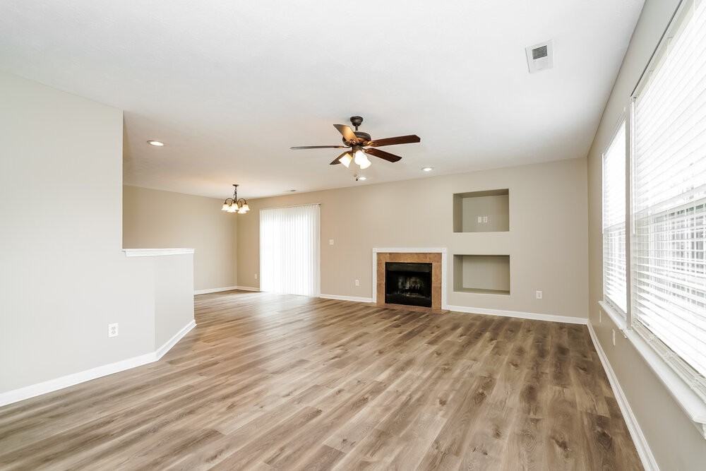 7329 Kimble Dr - Photo 5 of 31