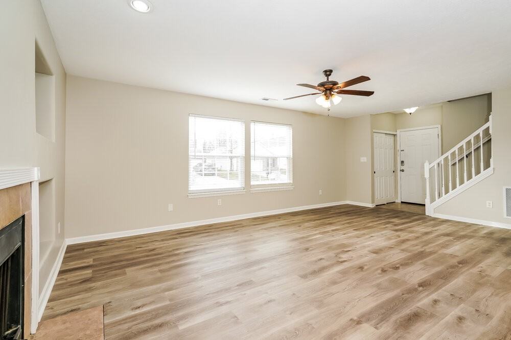 7329 Kimble Dr - Photo 6 of 31