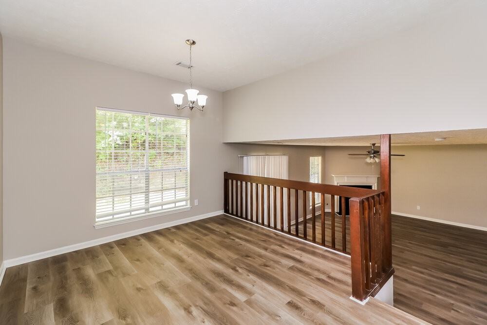 6520 Eastbriar Dr - Photo 6 of 18