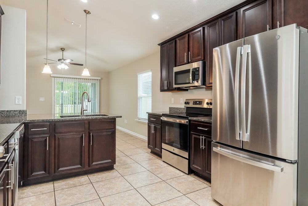 4196 Great Falls Loop - Photo 6 of 16