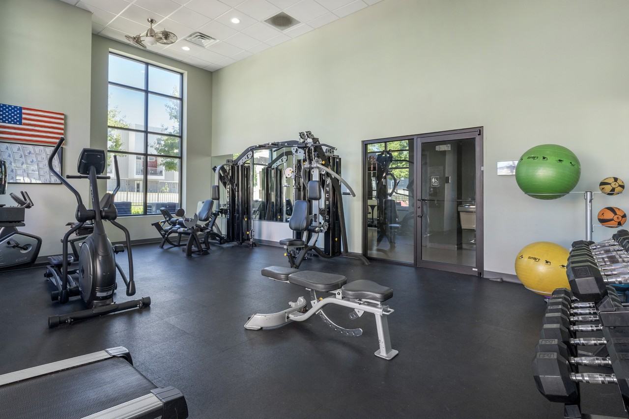 Champions Club | Student Housing - Photo 5 of 33