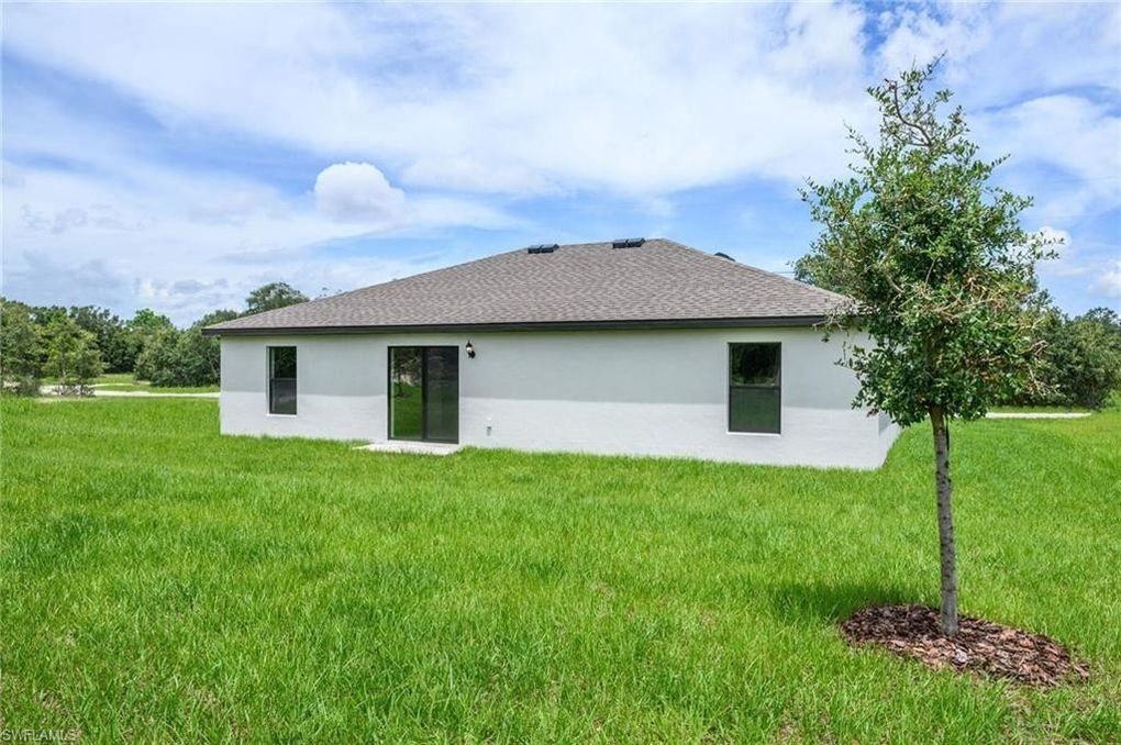 3337 Andalusia Blvd - Photo 2 of 7