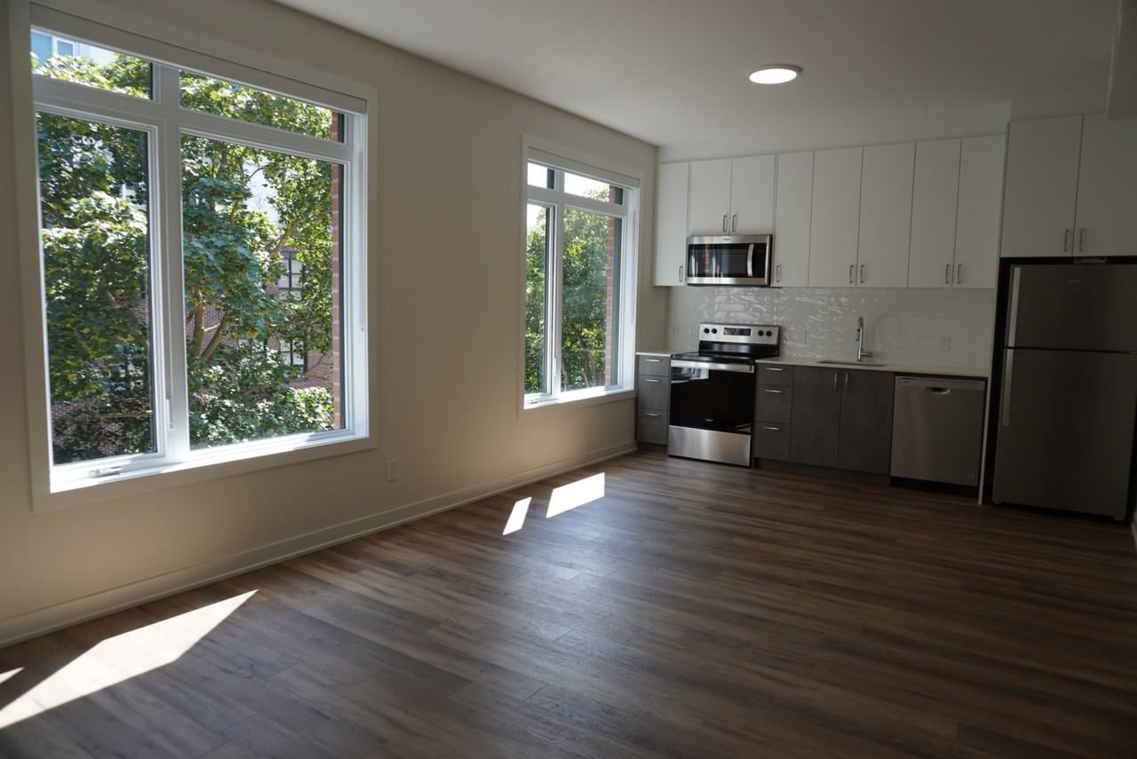 300 Wilbrod Street - Photo 3 of 28