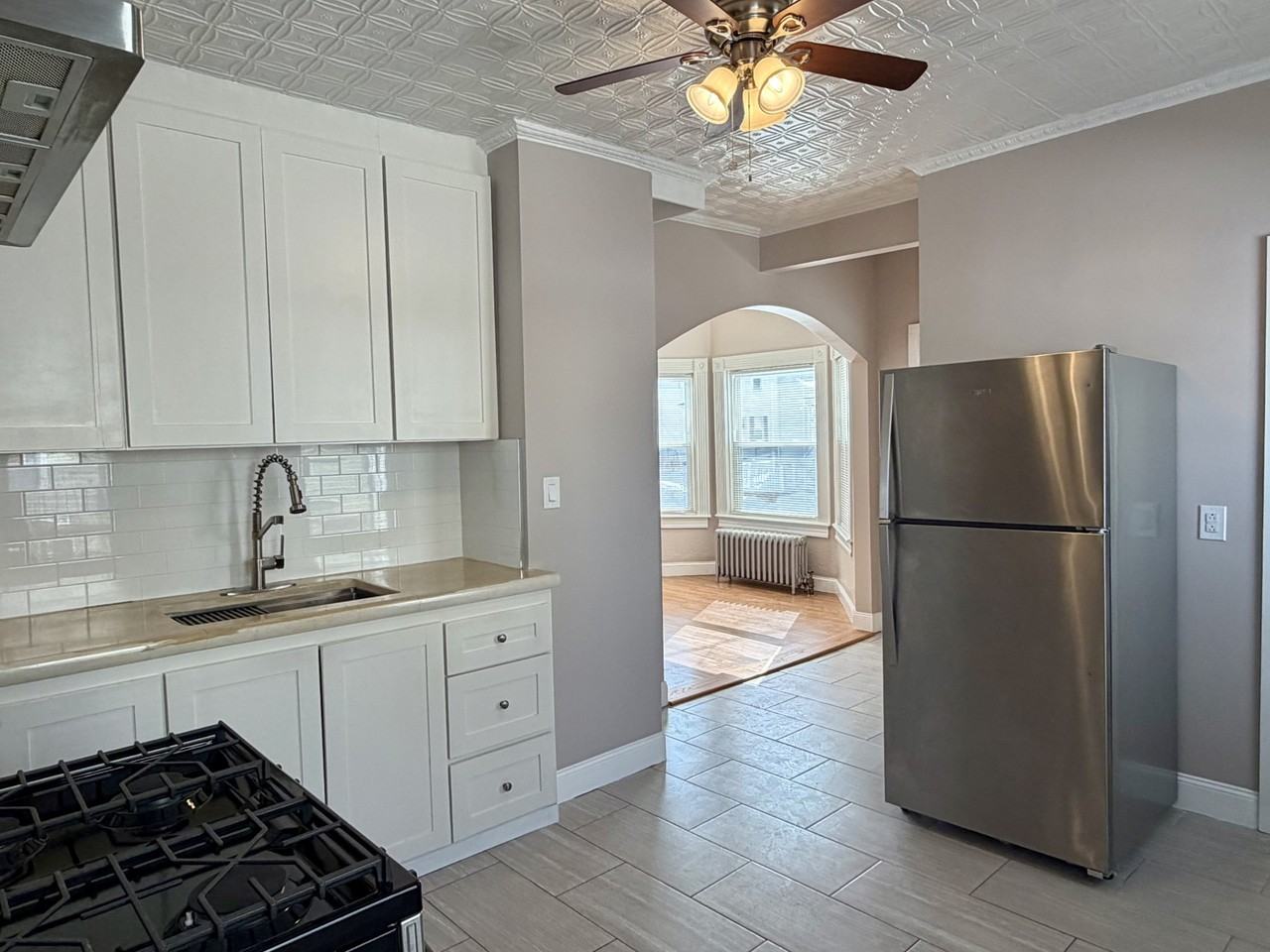 199 Morris Avenue #1 - Photo 3 of 8