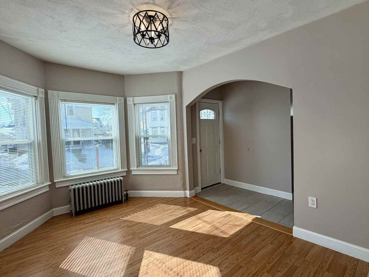 199 Morris Avenue #1 - Photo 4 of 8