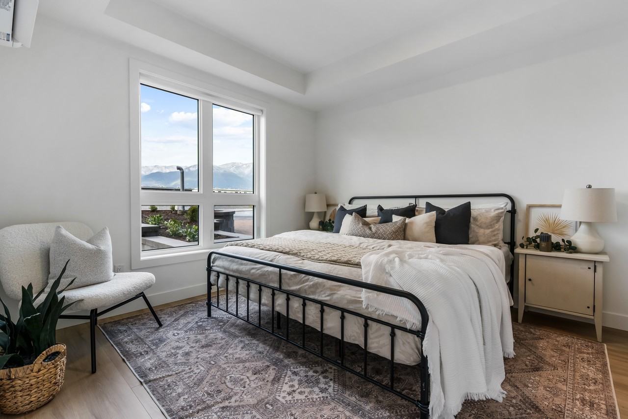 The Banks - Photo 7 of 50