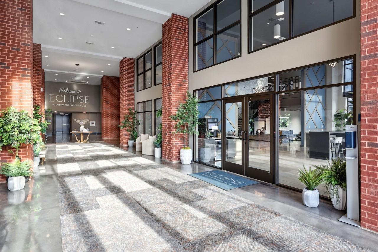 Eclipse Residences - Photo 4 of 35