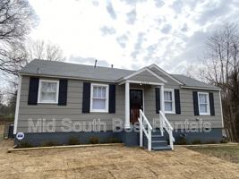 featured image of 2009 Driftwood Ave