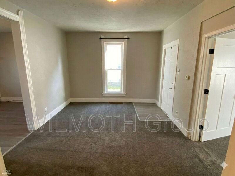 510 W 5th St - Photo 3 of 16