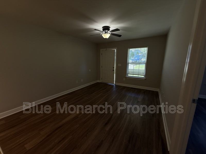 312 Morris St - Photo 7 of 23
