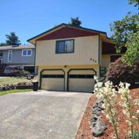 featured image of 936 Se Sharon Ave