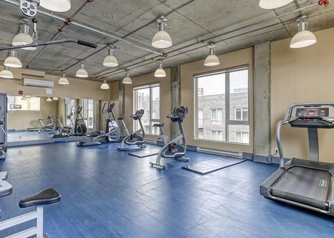 1235 Rue Bishop #401 - Photo 2 of 14