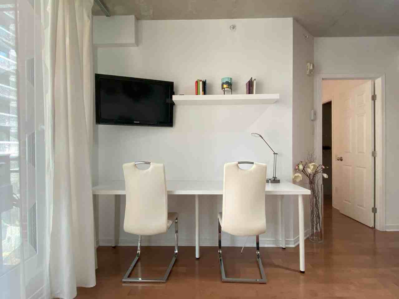 1235 Rue Bishop #401 - Photo 7 of 14