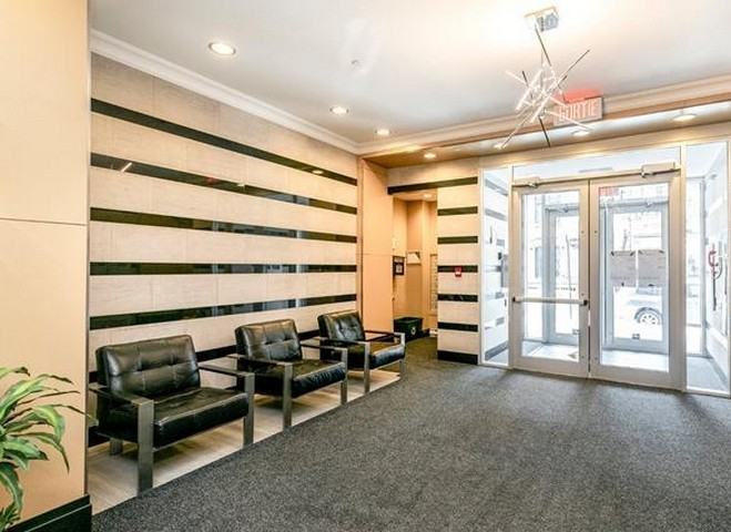 1235 Rue Bishop #401 - Photo 6 of 14