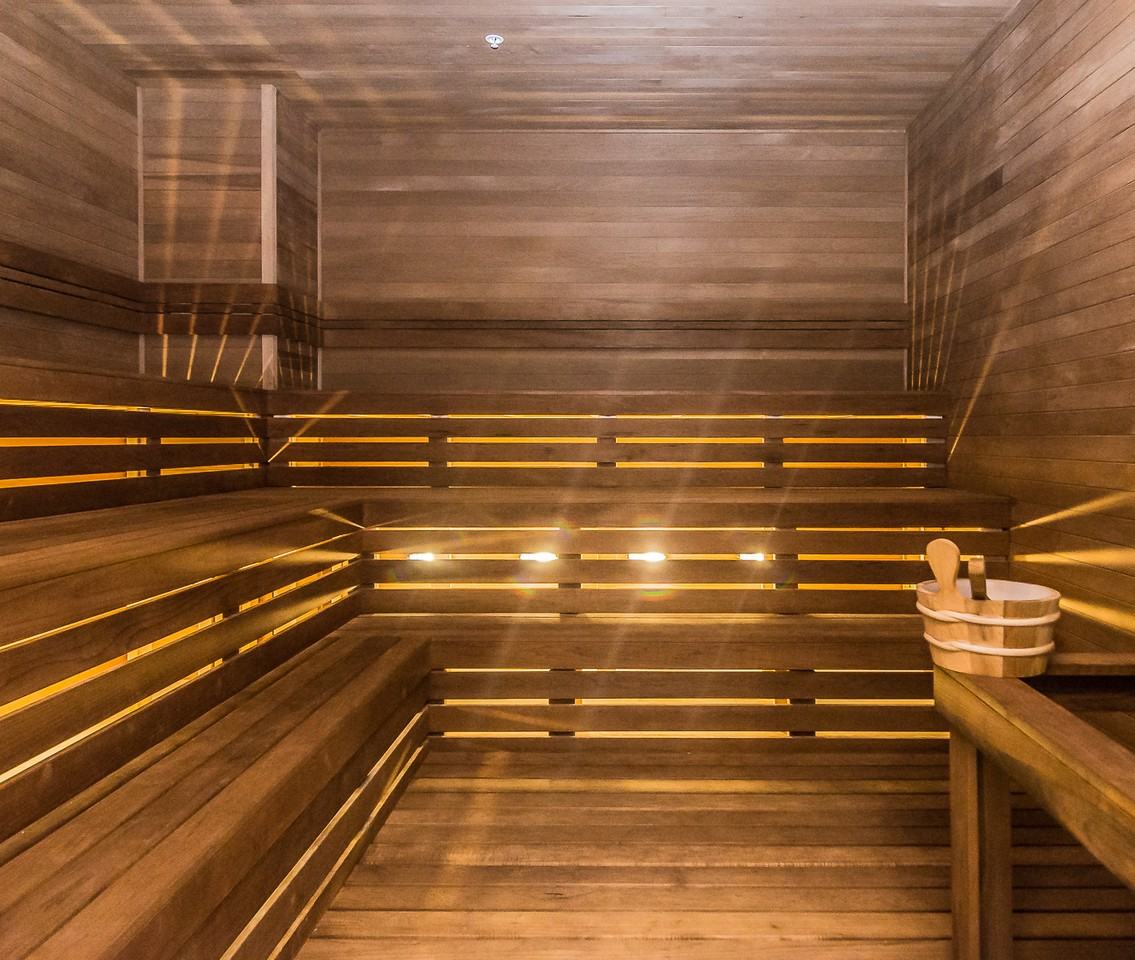 1235 Rue Bishop #401 - Photo 4 of 14