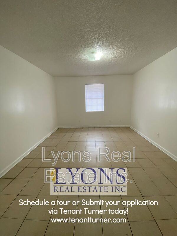 1102 S Gordon Ave Apt A - Photo 2 of 9