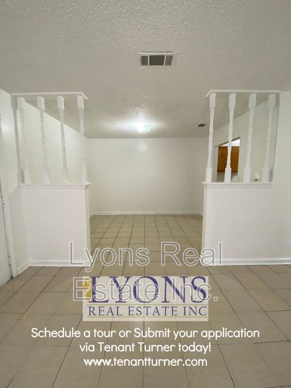 1102 S Gordon Ave Apt A - Photo 3 of 9