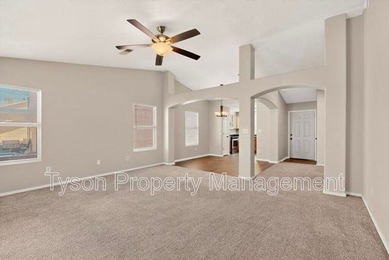 7705 Button Quail Ave Nw - Photo 7 of 29