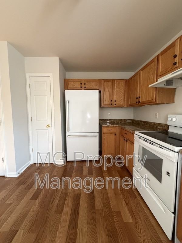 2134 Cindy Creek Ln - Photo 5 of 20