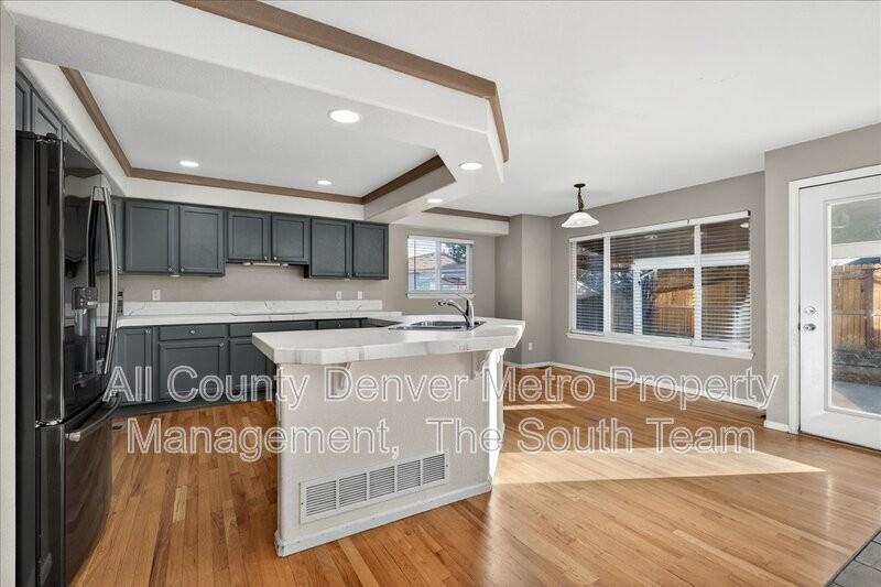 4425 Iran St #A - Photo 5 of 10