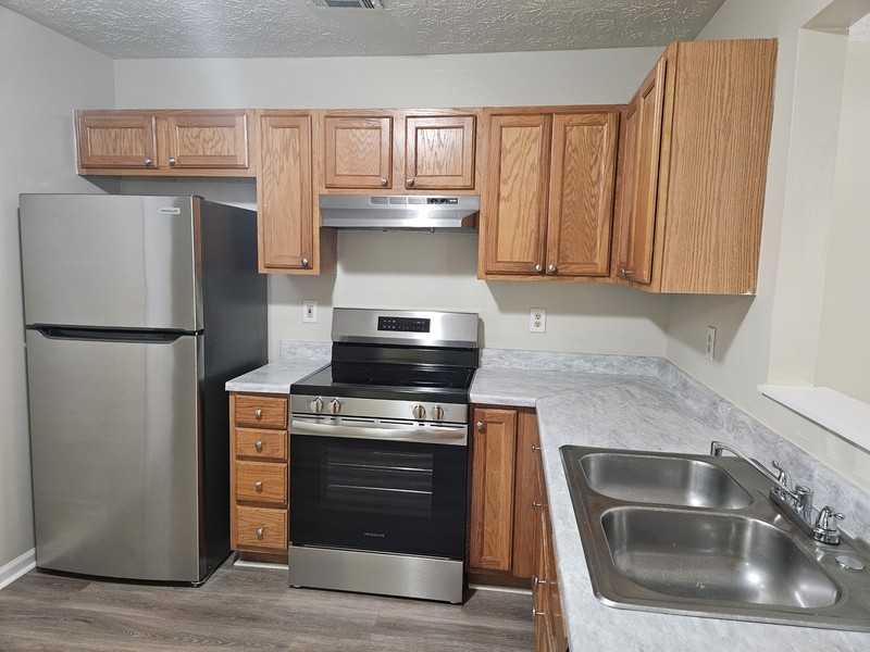 1156A Micha Way - Photo 3 of 10