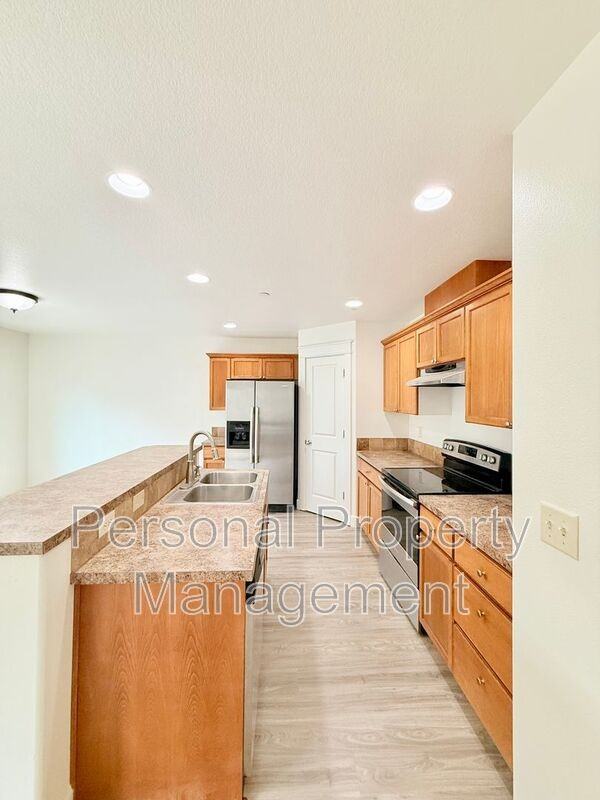 3114 Nw 47th Dr - Photo 5 of 28